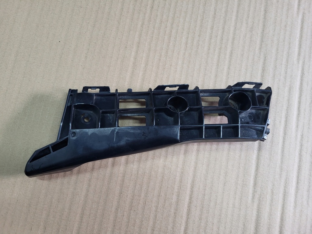 фото №6, Toyota prius 3 iii 09-15r напрямна кронштейн бампера