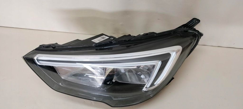 Opel crossland x 2017- фара левая передняя левая перед обычная led Недорого