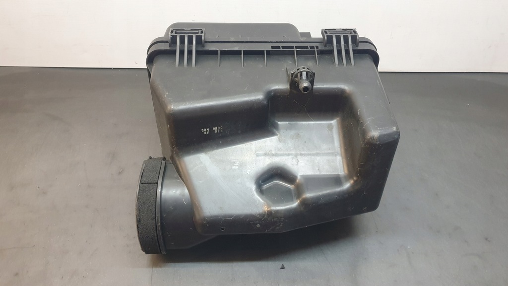 фото №5, Корпус фільтра повітря kia carnival iii 2.2 crdi