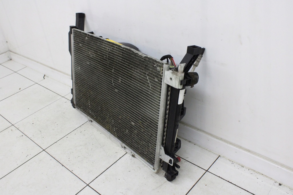 фото №4, Комплект радіатор вентилятор mercedes w169 2012r 1.5 b