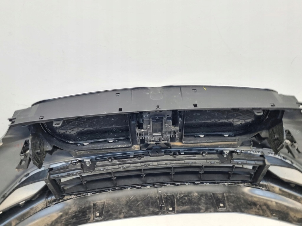 фото №14, Bmw ix1 x1 u11 бампер перед передний хороший решётка радиатора