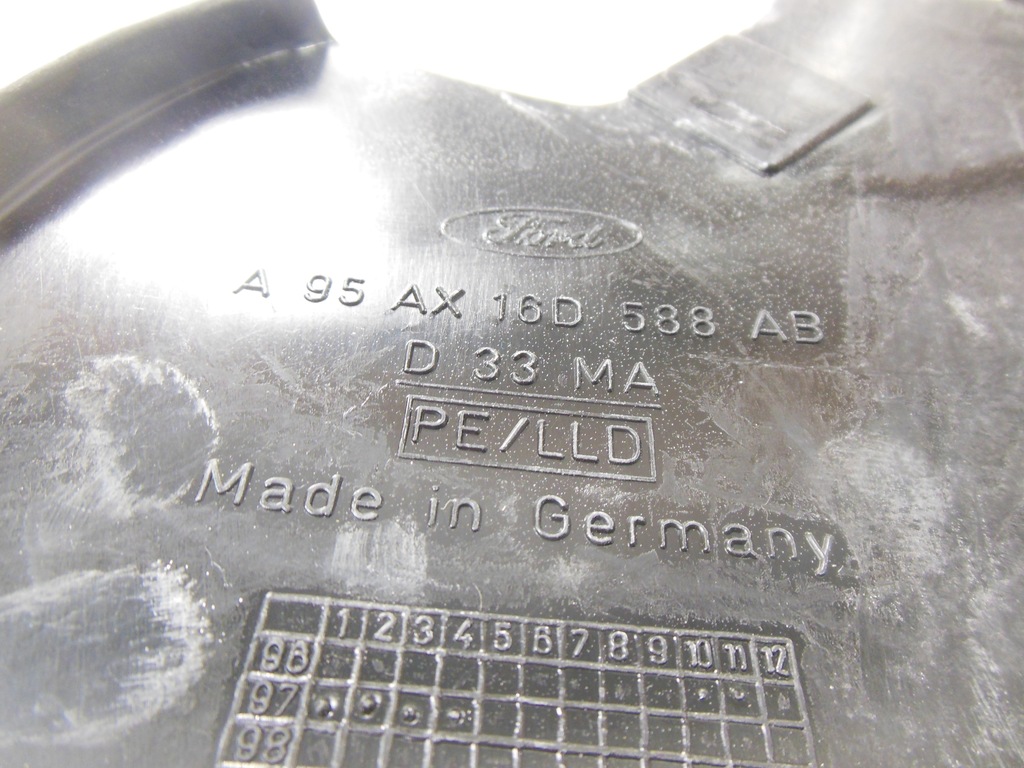 фото №6, Набір бризковики ford escort mk2 оригінальний номер 1038348