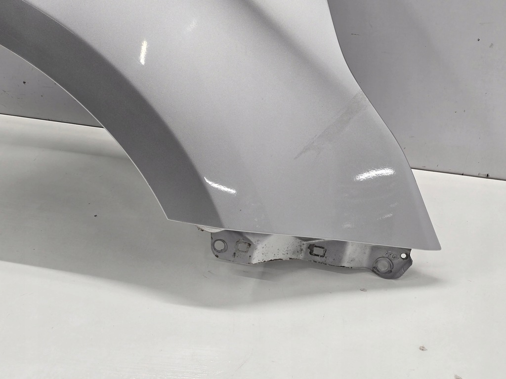 фото №7, Kia carens iv 14r крыло правый передний перед 3d