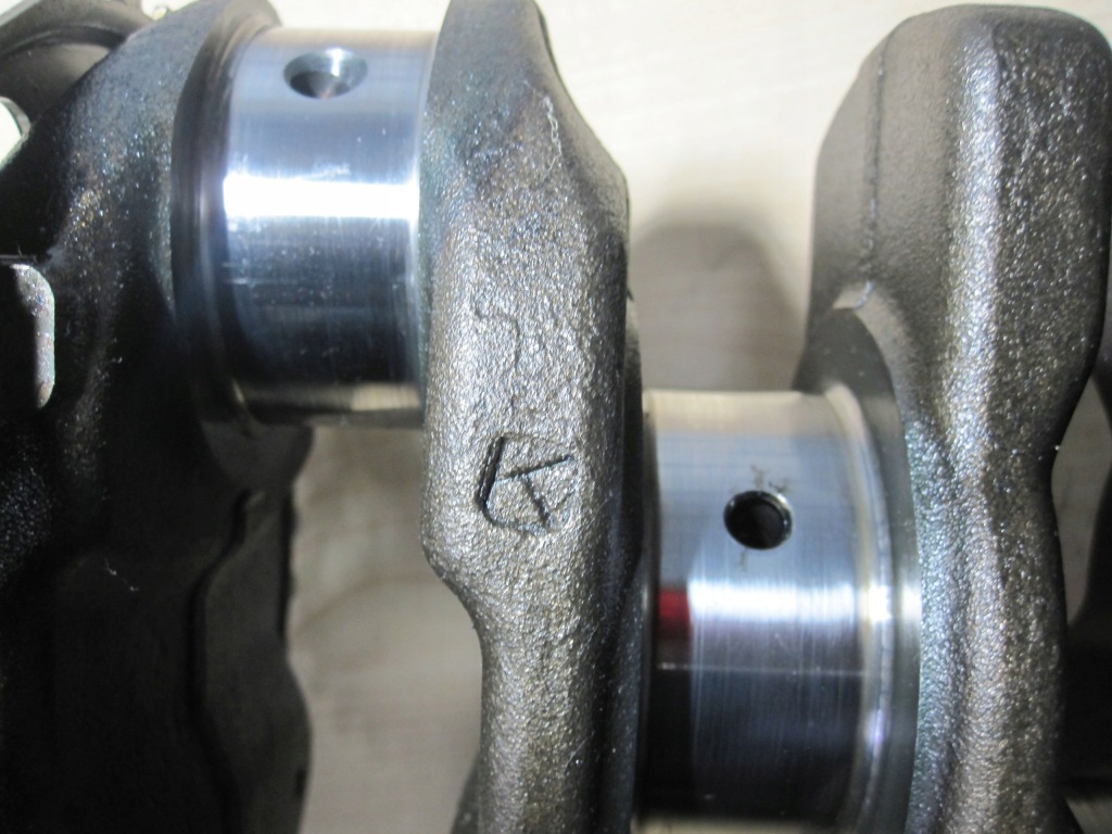 Lexus is 2.2 d 2ad-fhv 177km 06r wał коленчатый номинальный rb4 3706 6y02753 Недорого