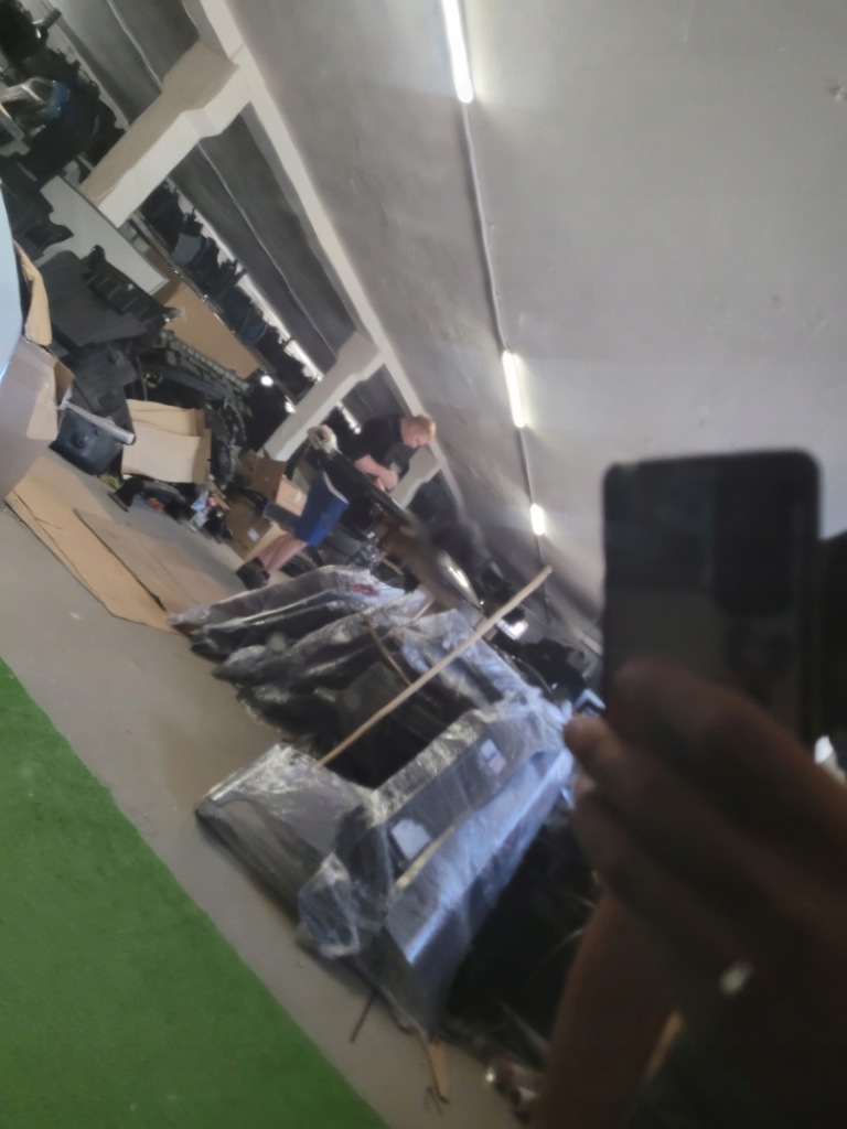 фото №6, Mercedes glc i 1 w253 x253 a253 253 капот крышка двигателя oem оригинал