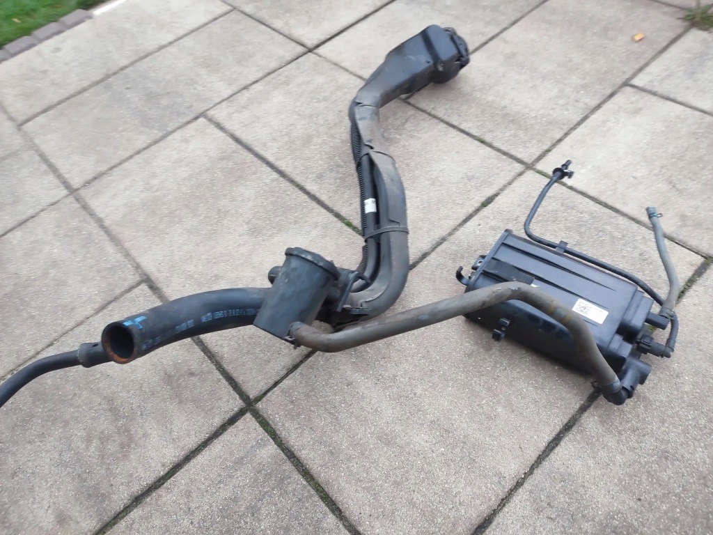 Фільтр вугільний активний труба заливної kia stonic 2023 1.0 t-gdi в Україні