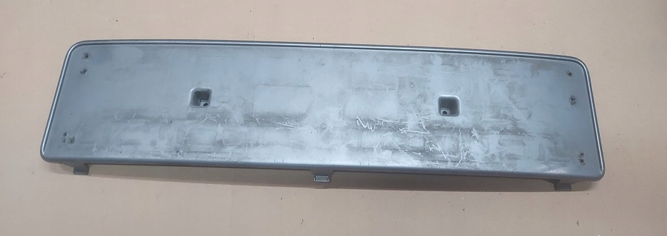 фото №1, Audi a6 c6 allroad накладка подкладка pod номерной знак p