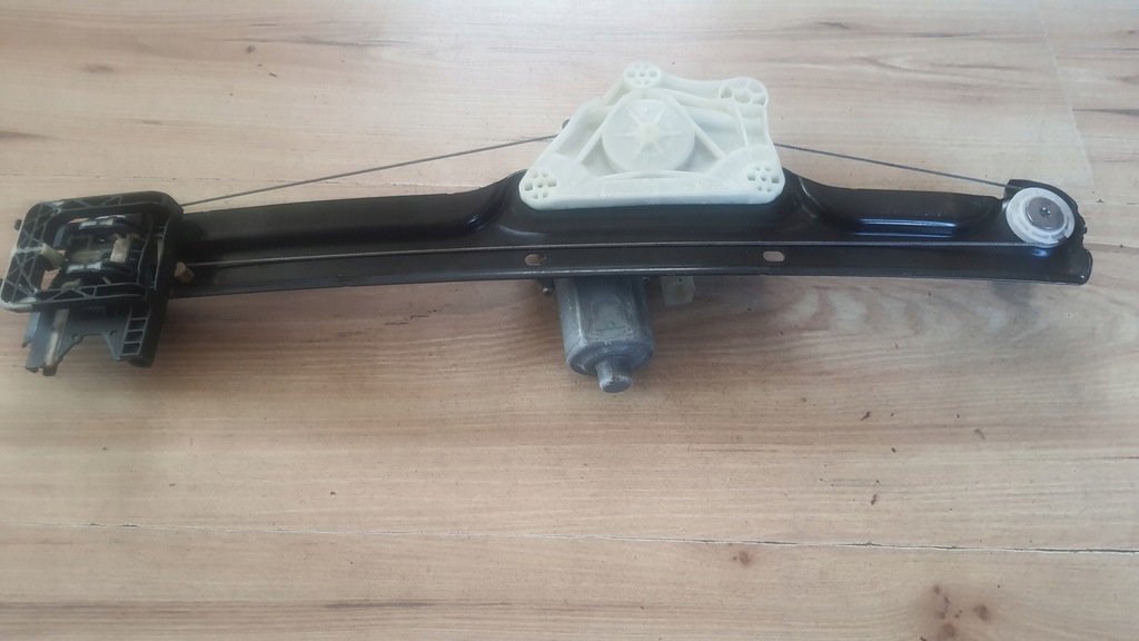 фото №5, Механизм подъёма стекло с двигателем porsche panamera 971