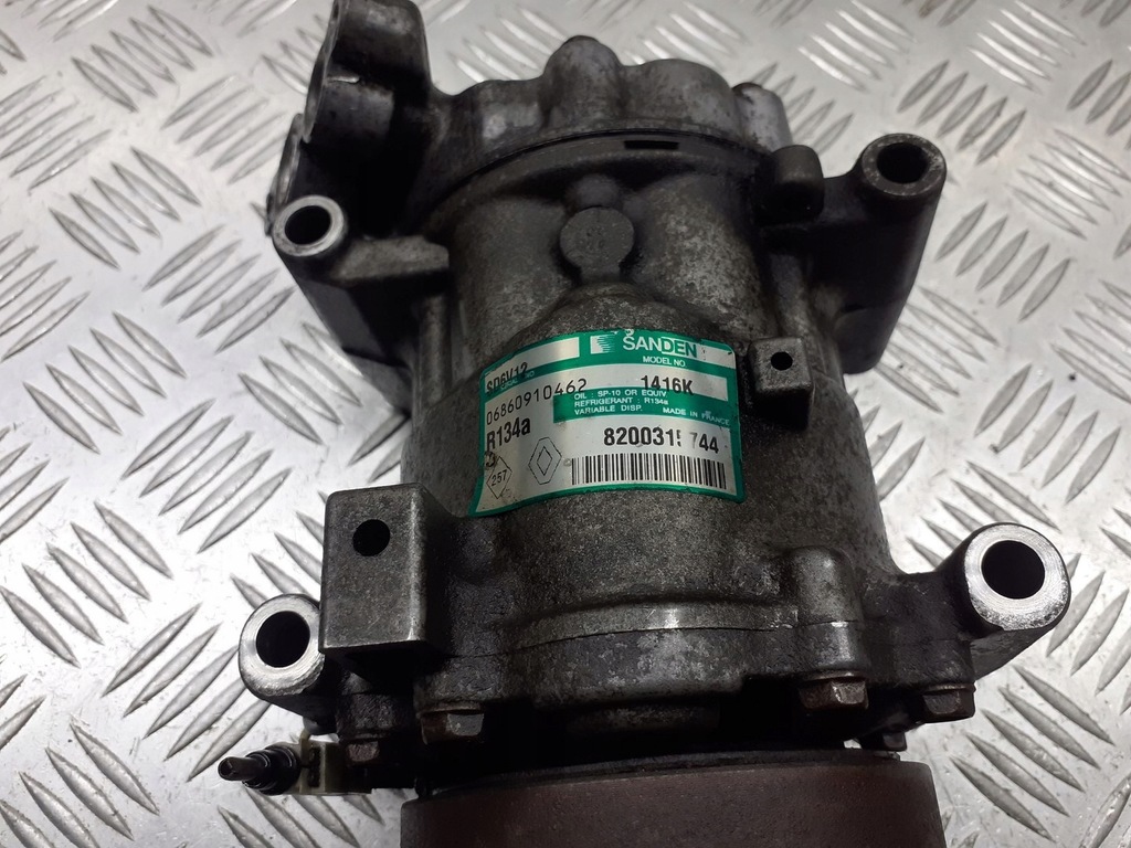 фото №3, Компрессор кондиционера renault clio iii 1.5 dci 8200315744