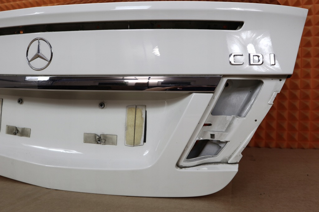 фото №5, Mercedes clc cl203 w203 крышка багажника стекло багажника c650