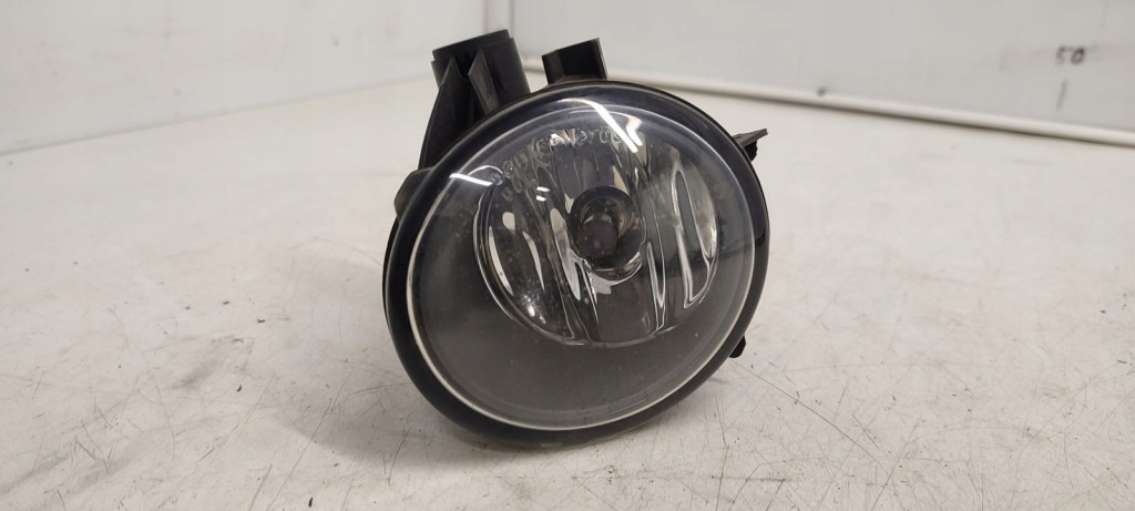 Купити Протитуманна фара перед l bmw оригінальний номер 89203672