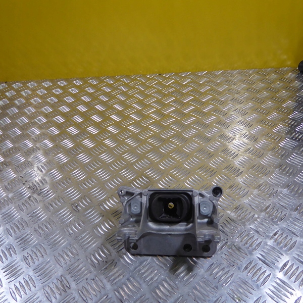 фото №4, Smart forfour ii кронштейн двигателя a4532410221