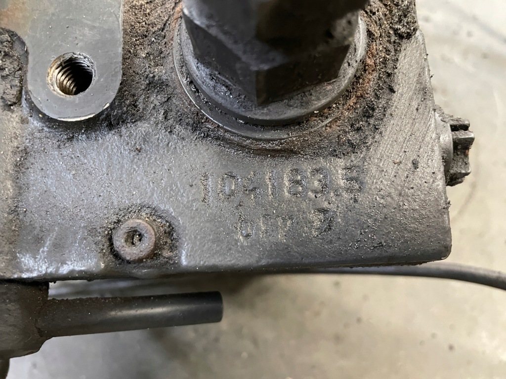 Mercedes actros 11-18 mp4 classicspace привод замок насос 1041835 Доставка