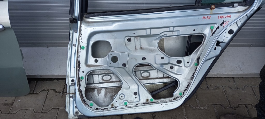 фото №9, Двері правий задня renault laguna 01r
