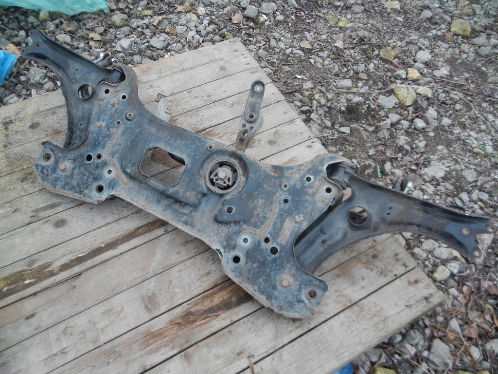 фото №8, Підвіска підрамник важелі vw caddy iii lift skoda yeti superb ii 10-