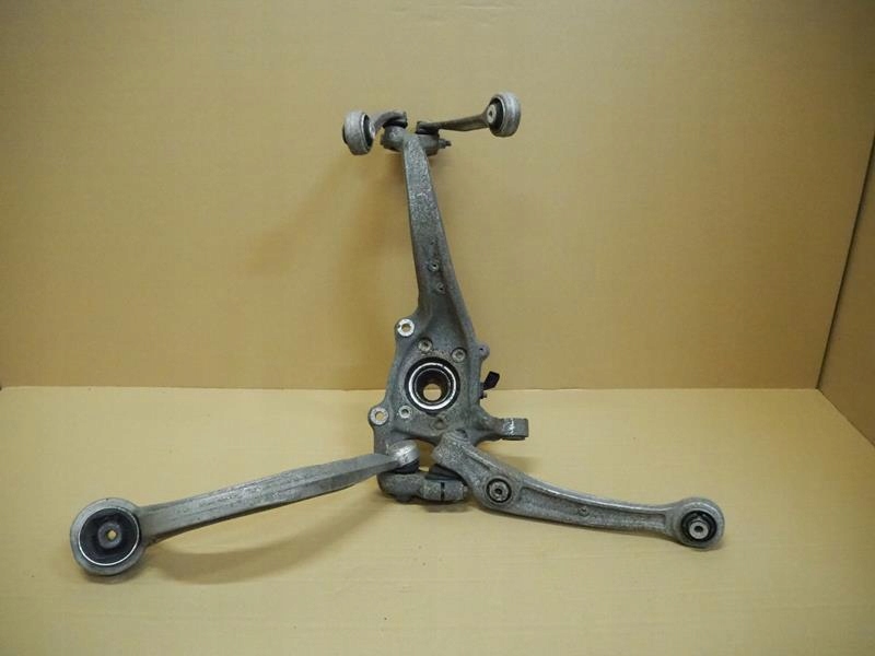 фото №11, Поворотный кулак левый перед audi a4 b8 a5