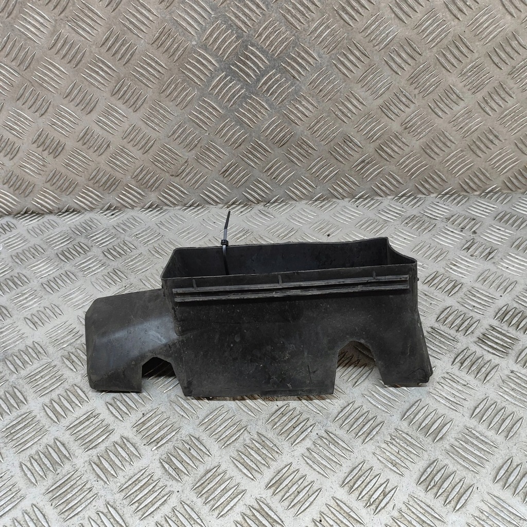 фото №5, Volkswagen touareg ii 2016 впуск / канал воздуха интеркулер