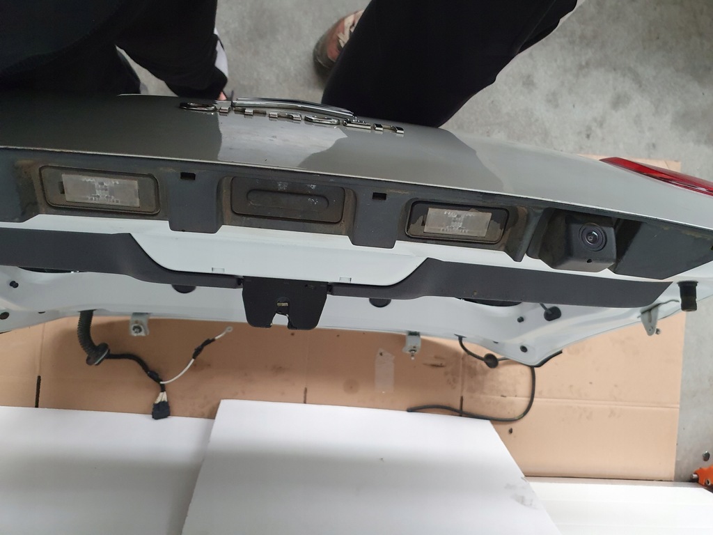 фото №13, Кришка багажника задня комплектна лампа камера citroen c4 cactus комплект