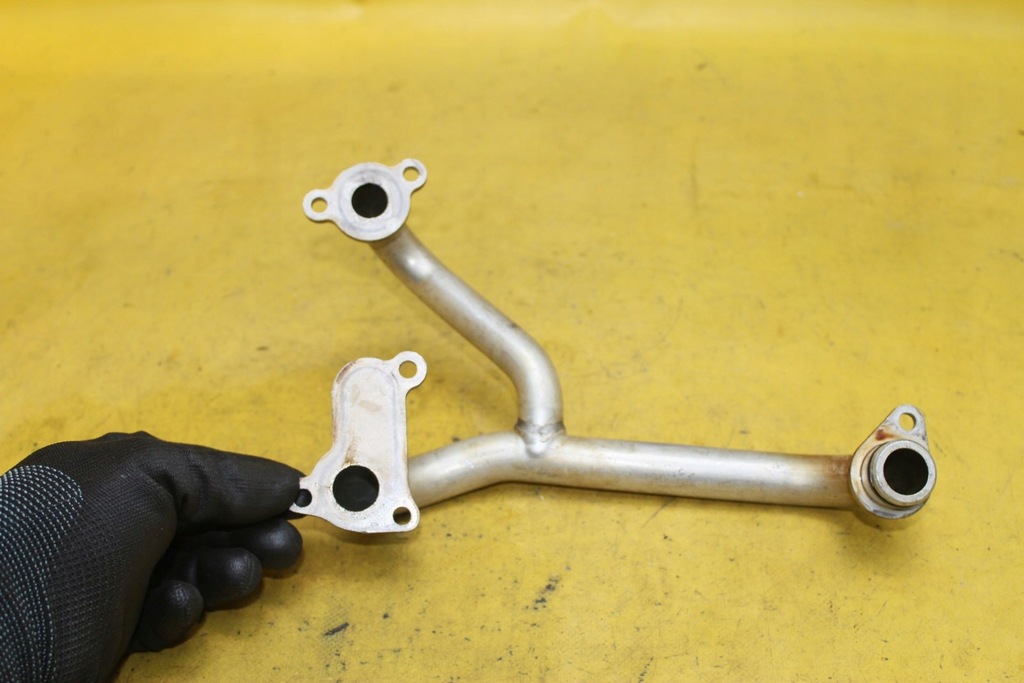 фото №6, Труба масла тройник s6 c6 5.2fsi 07l115278b