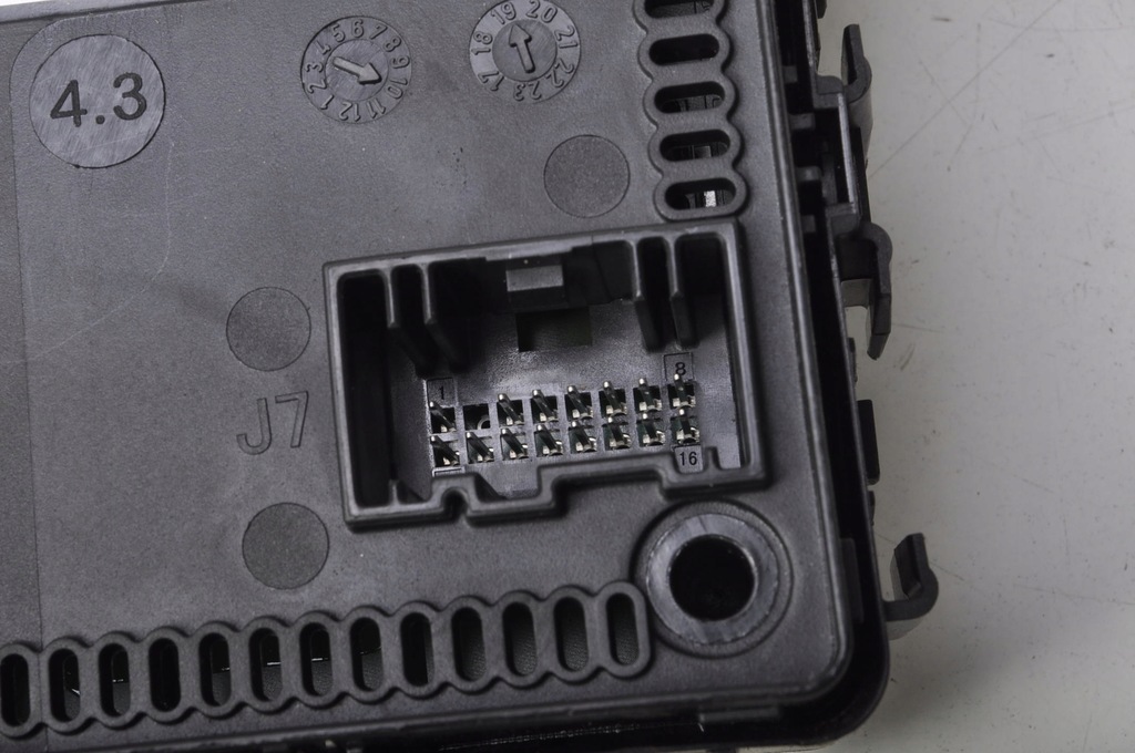 фото №10, Ford fiesta mk8 коробка модуль bsi lu5t-15604-bjd