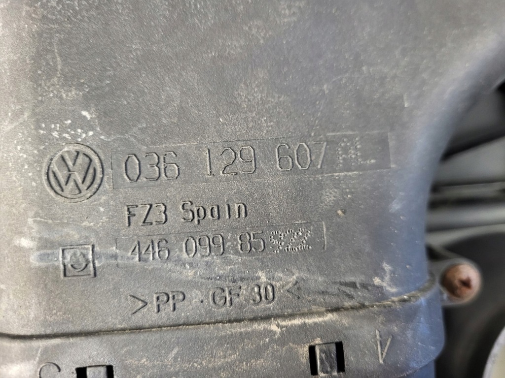 Защита двигателя верхний крышка 1.4 b seat ibiza 3 3 036129607al Оригинал
