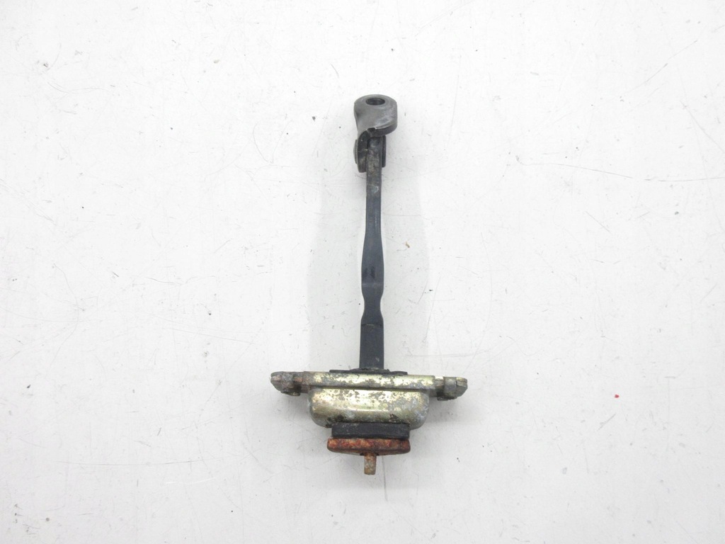 фото №7, Hyundai coupe ii tiburon ограничитель дверь перед левый правый