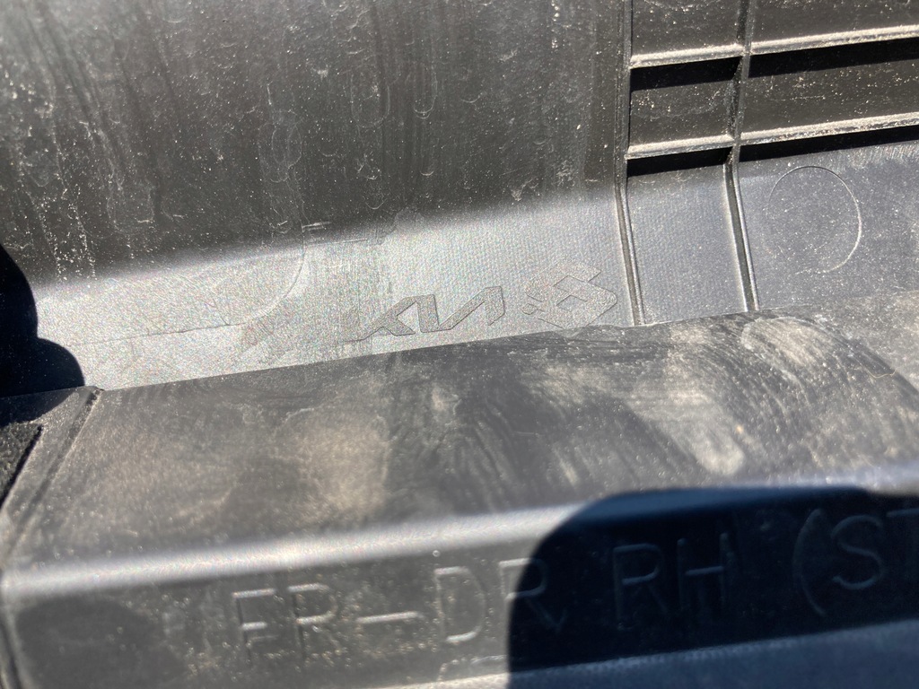 фото №15, Kia sportage v 5 молдинг na дверь правое передние orygi.