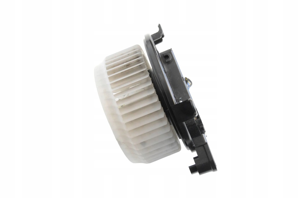 фото №2, Land rover discovery 5 2017 вентилятор обдув / воздуходувка