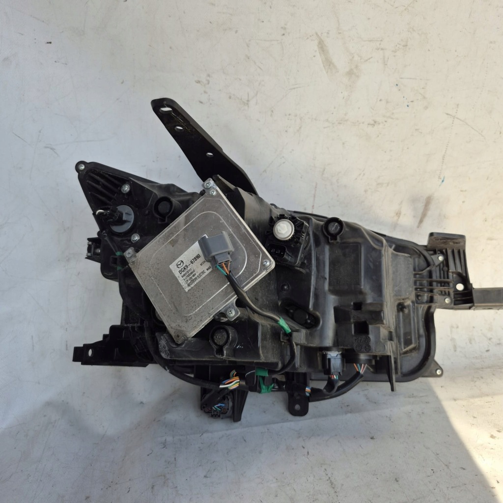 Mazda cx-30 cx30 19- фара левая перед передняя full led dgj1-51040 Оригинал