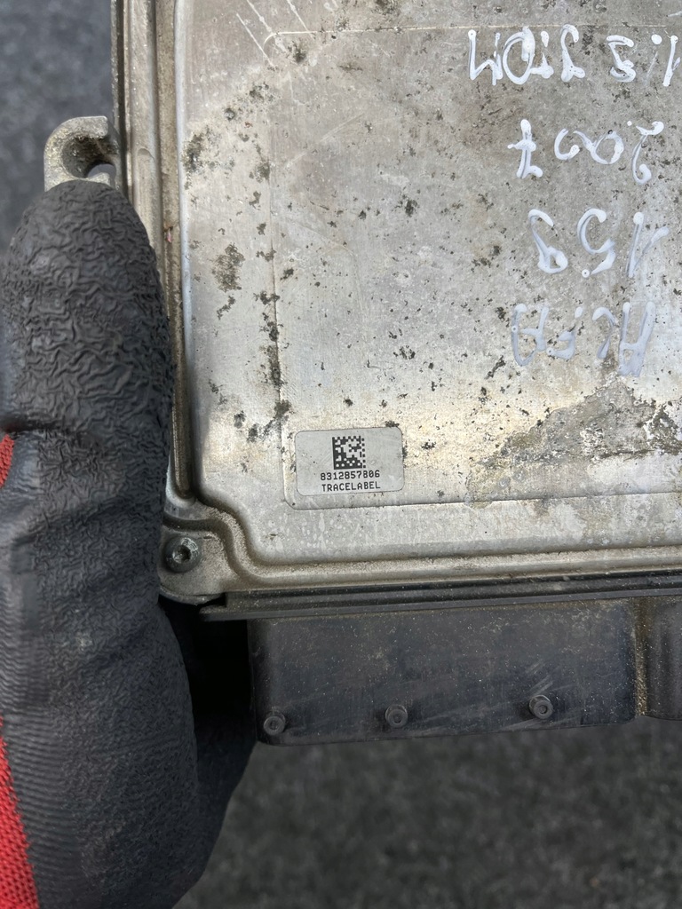 фото №7, Бортовий комп'ютер блок керування двигуна alfa romeo 159 1.9 jtd 0281013138