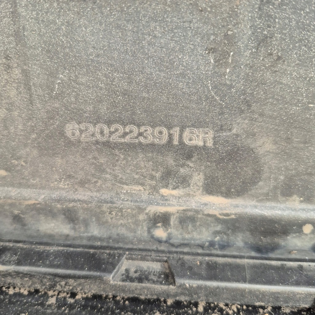 Renault trafic iii 3 пасажирський 14- бампер перед передній 620223916r Недорого