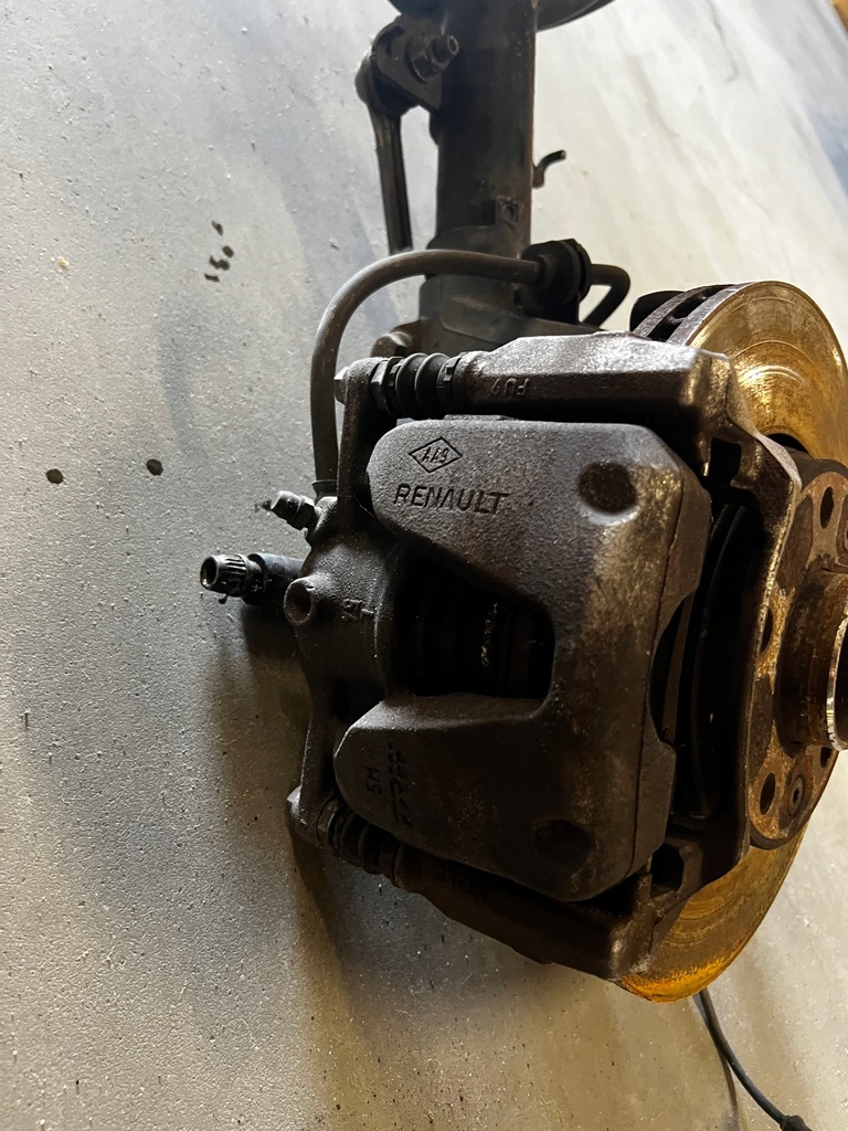 фото №3, Рычаг поворотный кулак амортизатор перед левый левая renault megane iv