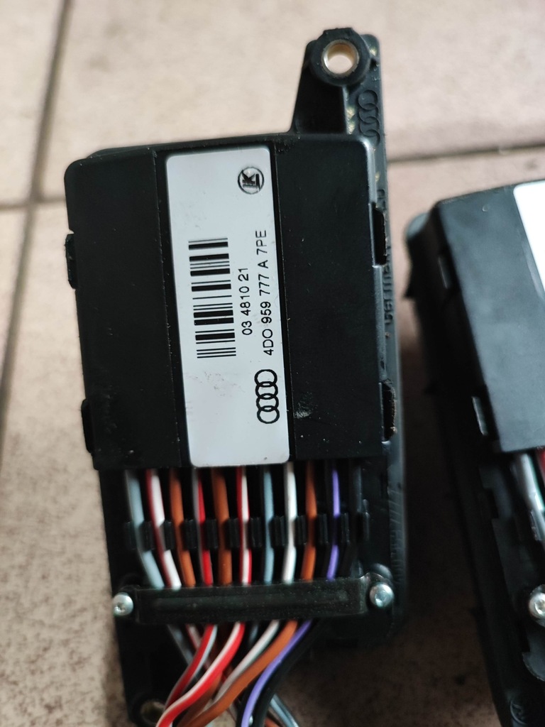 фото №8, Переключатель кнопка сиденье audi a8 d2 lift