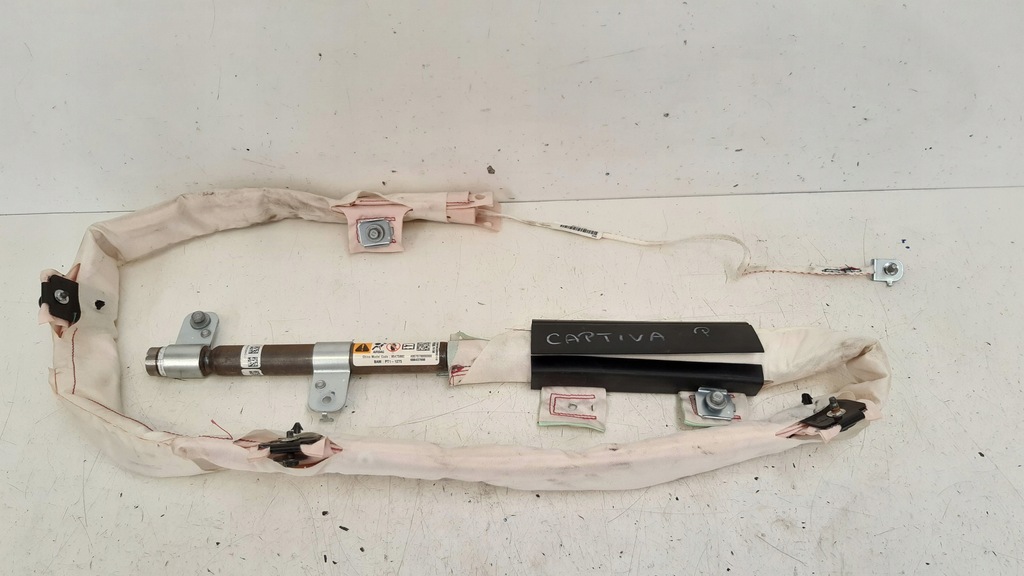 фото №1, Шторка безопасности правая 95475992 chevrolet captiva