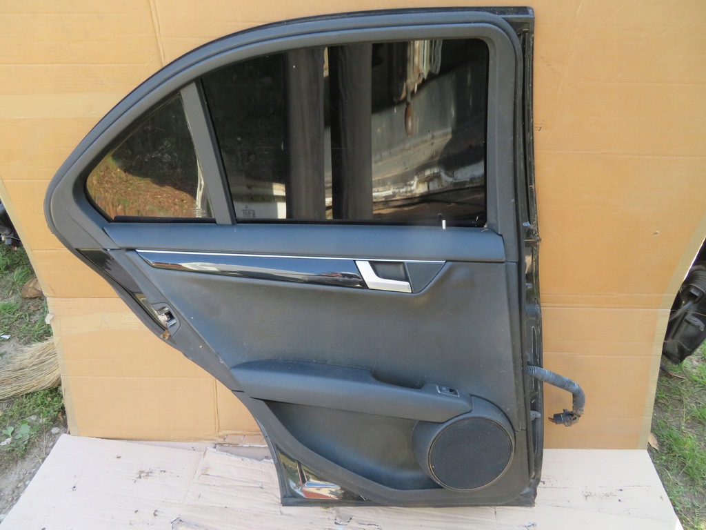 фото №9, Двері задня праве lub ліва mercedes w204 sedan