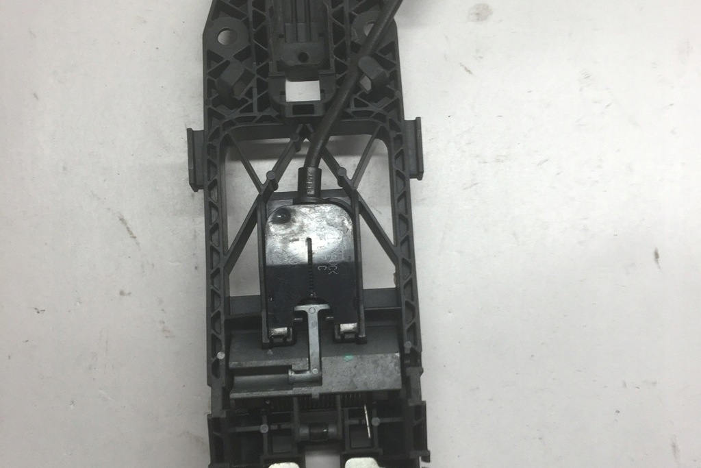 фото №8, Рамка ручка передніх лівих двері vw touareg 7p5 5n0837017c 3.6l