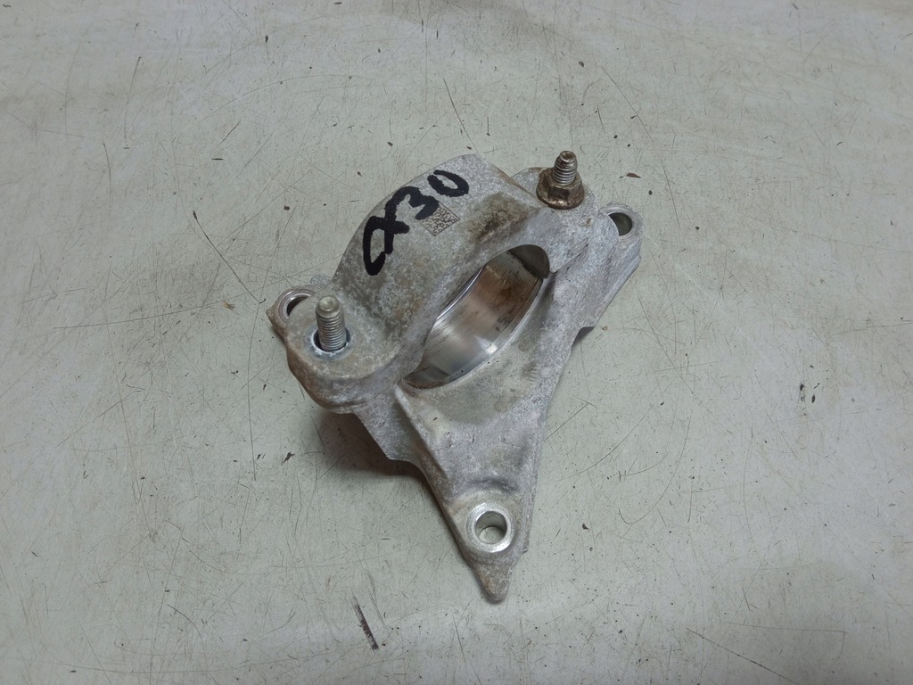 фото №1, Mazda cx-30 опора полуось 2.0