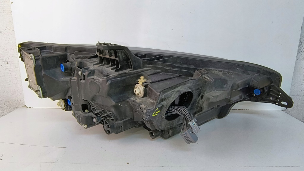 Купити Лампа лівий перед high beam volvo v60 ii s60 iii 18-21