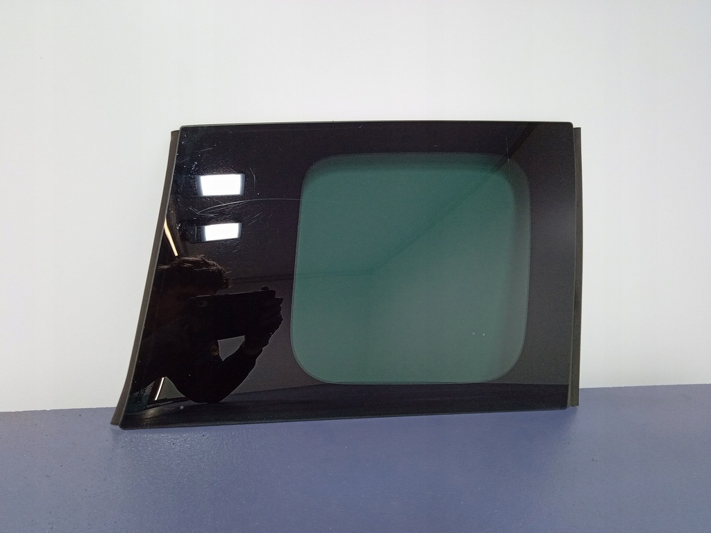 фото №1, Mazda 5 cr i стекло кузовная задняя правая