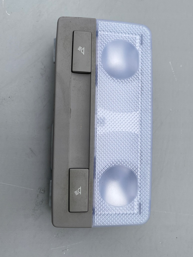 Купить Лампа освещение салона перед chevrolet cruze 13285096