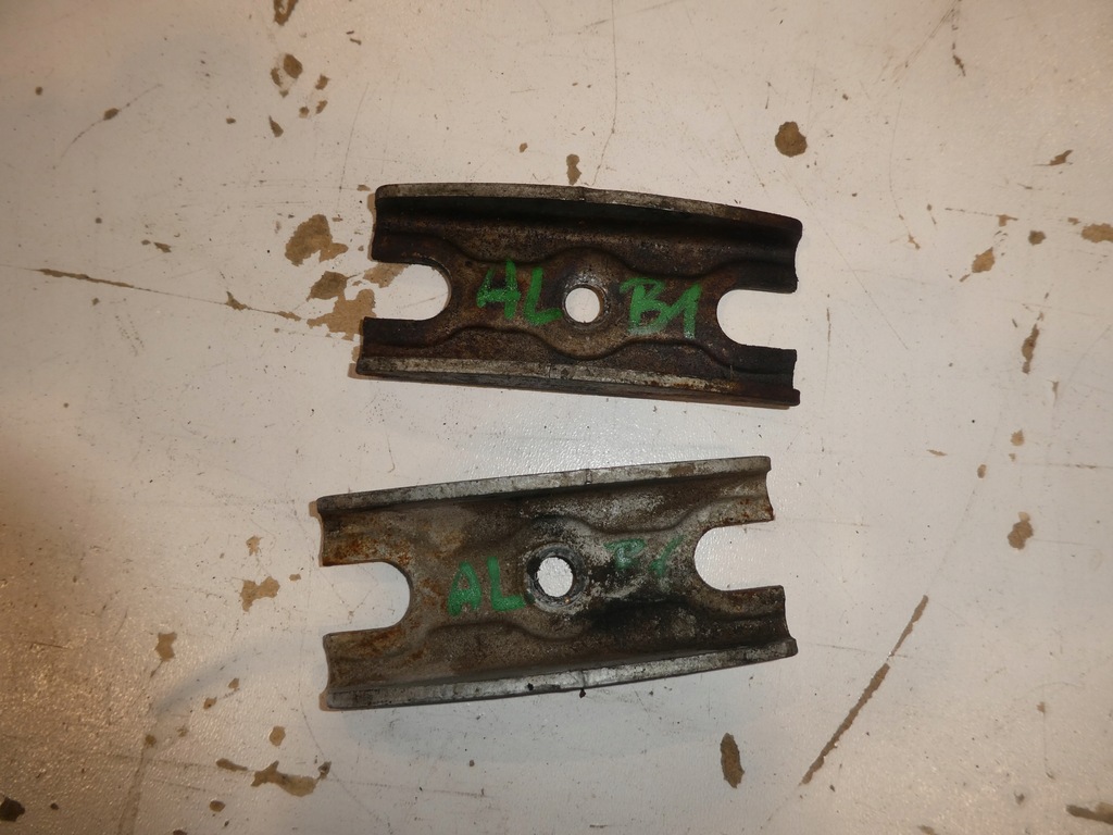 фото №1, Ford ranger кронштейн кронштейн форсунок 2,2 qj2r