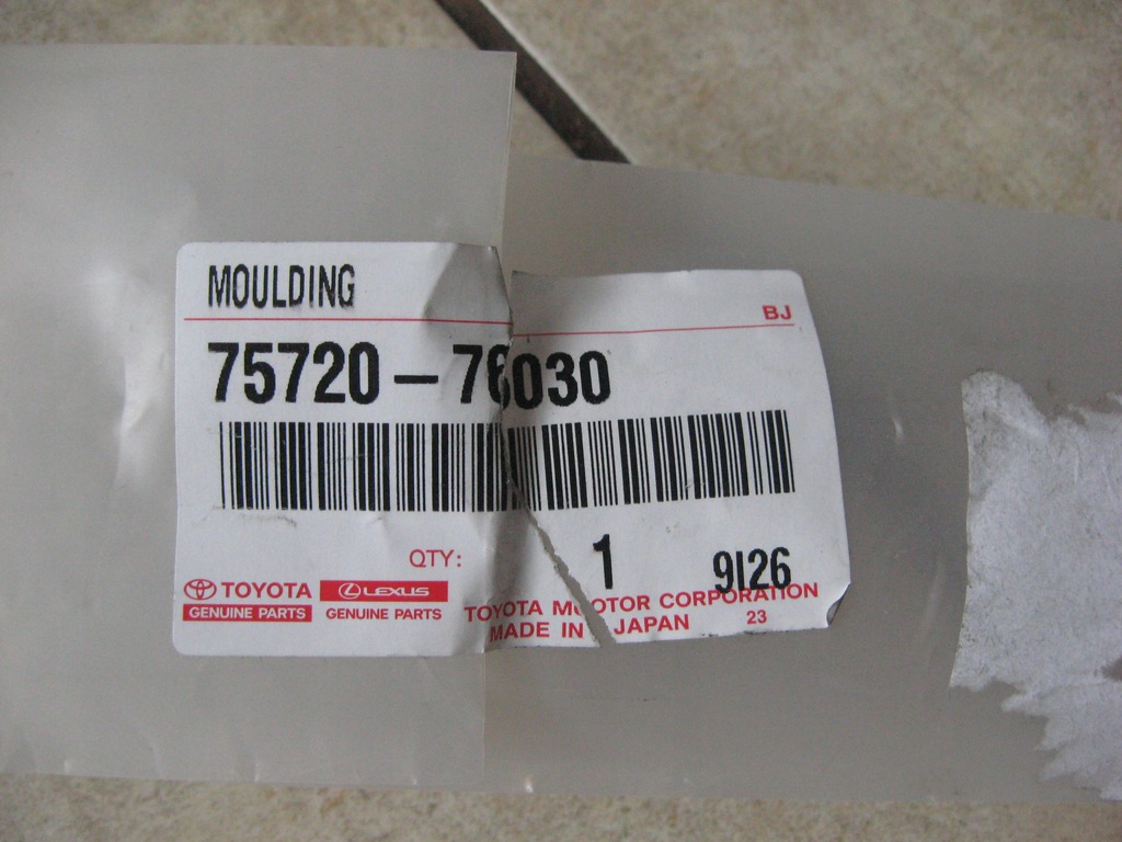 фото №4, Молдинг дверь - левый перед - lexus ux