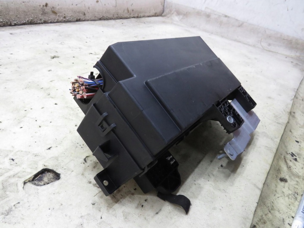 фото №5, Коробка предохранителей корпус jaguar xf x260 2.0d gx73-14c445-aa