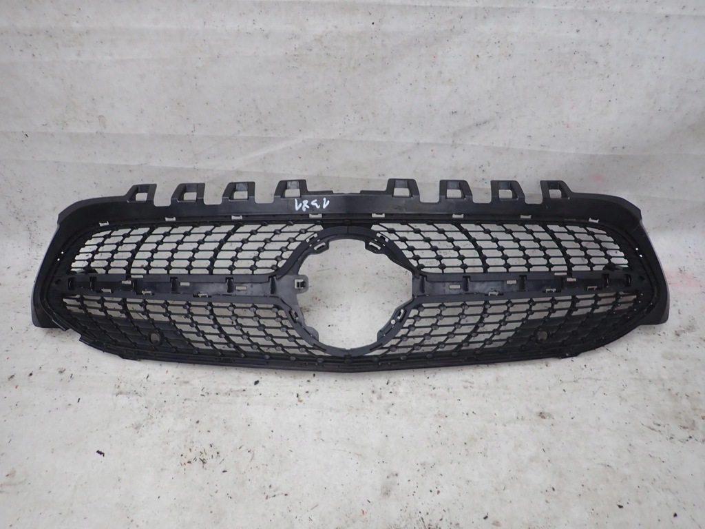 фото №1, Mercedes a-klasa iv 4 w177 18-22 решётка радиатора решётка радиатора pdc