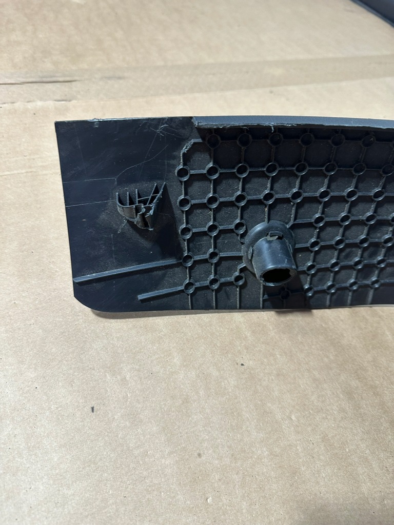 фото №6, Разъём прикуривателя, заглушка, защита mercedes w447 cz, vito, europa