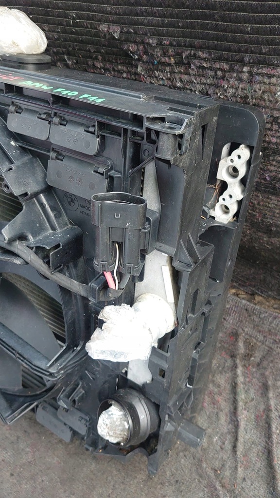 фото №5, Bmw f10 f11 f06 f12 3.0 d радиатор радиатор вентилятор 7594611 комплект