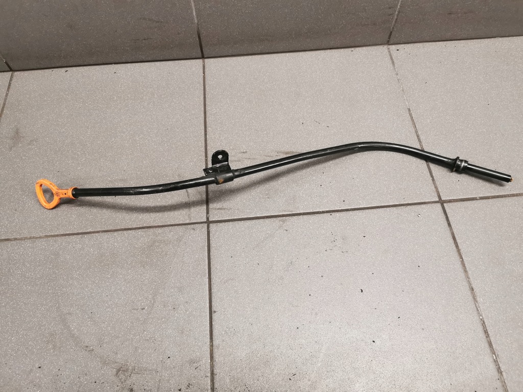 фото №1, Щуп щуп масла audi a8 d2 2.5 tdi 059115611b