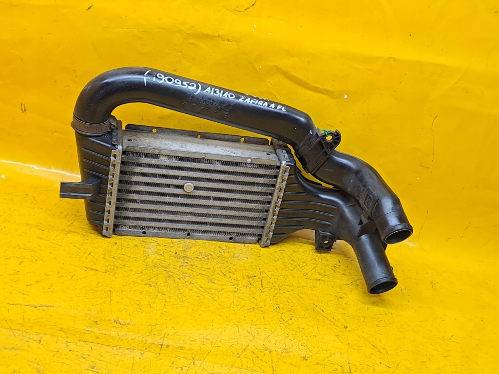 Купить Радиатор интеркулер zafira a fl 2,0dti 24406701de