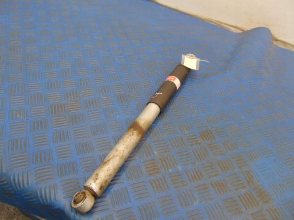 Купить Mercedes clk w208 амортизатор левая задний