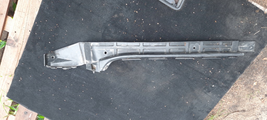 фото №1, Fiat grande punto направляющая zdaezaka правый задняя 51750180